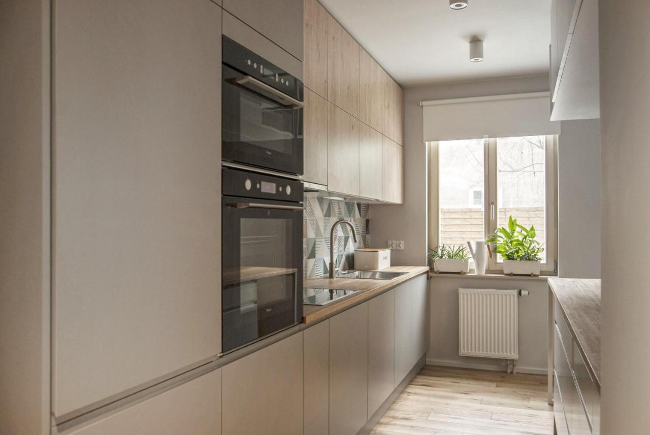 Charming Apartment With Garden, Only 1 Km To Wawel Castle By Noclegi Renters Красков Екстериор снимка